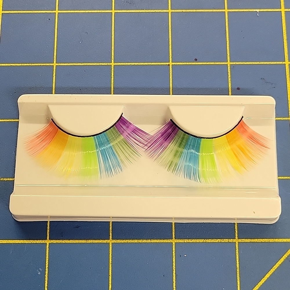 Self Adhesive Eyelashes Rainbow Party